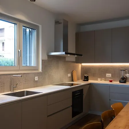Cypress House Holiday home *