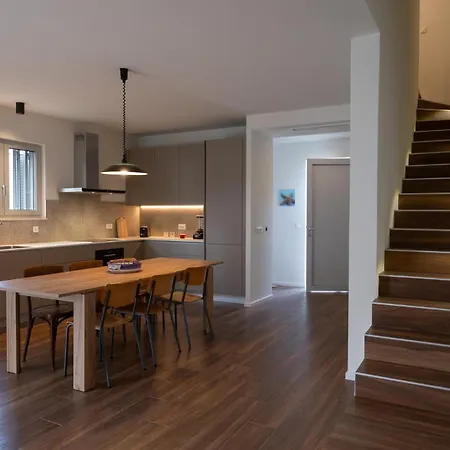 Prázdninový dům Cypress House - Near The *