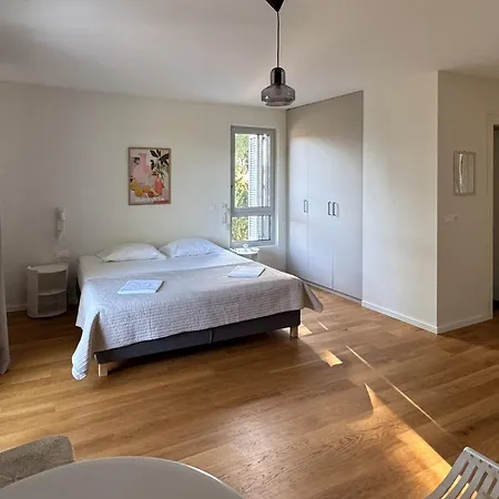 Cypress House - Near The Supetar